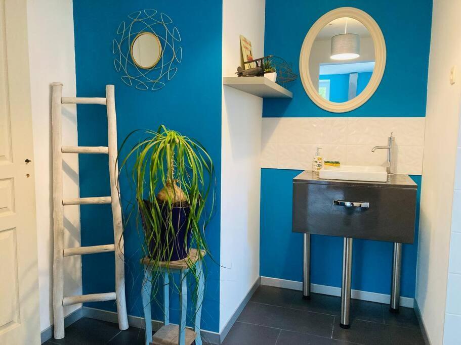 Logement Independant,Calme A 2 Pas Du Centre Ville ラニオン エクステリア 写真