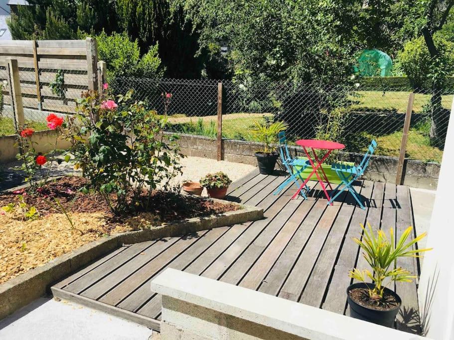 Logement Independant,Calme A 2 Pas Du Centre Ville ラニオン エクステリア 写真