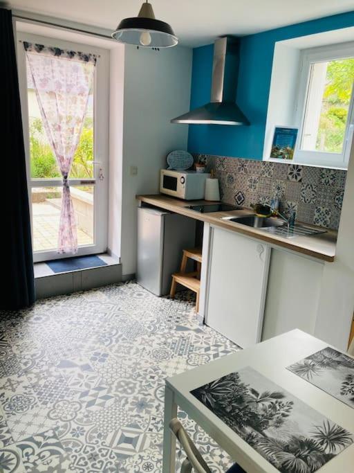 Logement Independant,Calme A 2 Pas Du Centre Ville ラニオン エクステリア 写真